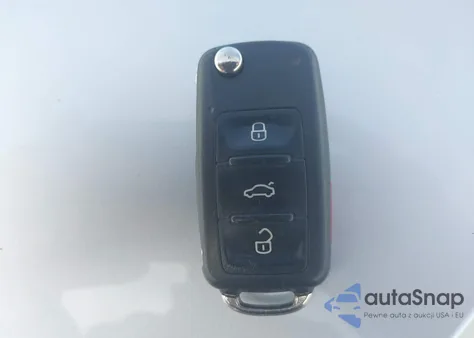 2017 Volkswagen Jetta 1.4T Se z USA, uszkodzony, nr VIN 3VWDB7AJ3HM331673